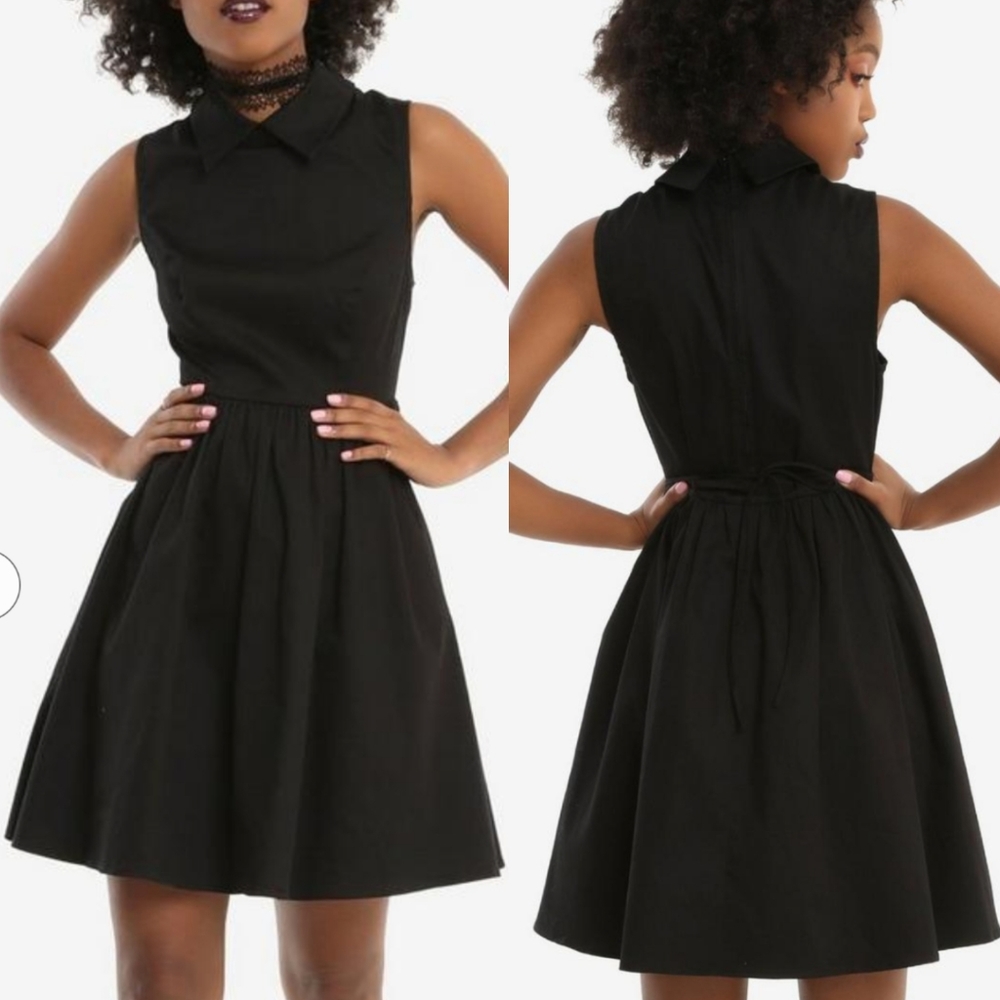*SOLD* Black Sleeveless Collared Fit & Flare Dres